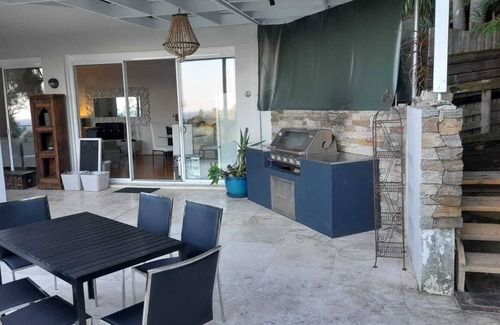 Newport House | Newport Beach Luxury