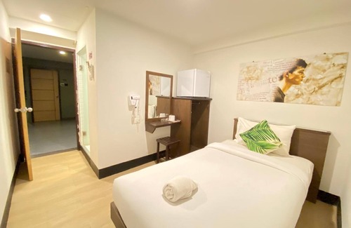 Pattaya Bay Hotel | NewStar Hotel