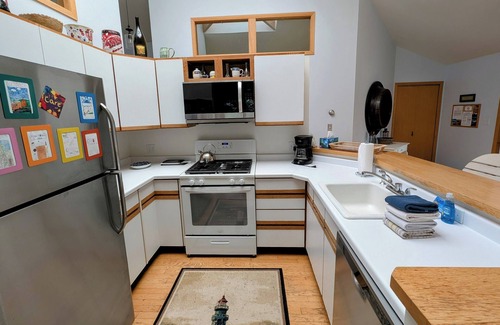 La Pointe House | Next Farm Down - Main House and 2 Guest quarters with Lake Superior Access!