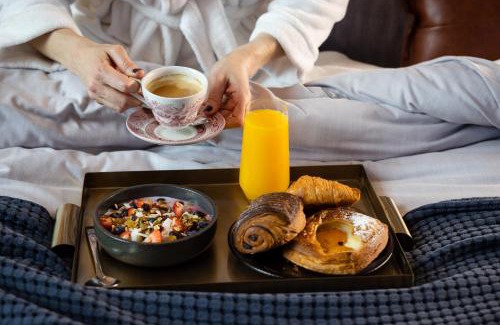 Melbourne Central Business District Hotel | Next Hotel Melbourne, Curio Collection by Hilton