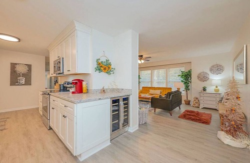 Central Newport News House | Next to CNU! | New Listing with Beautiful Finishes
