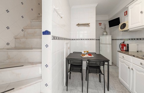 Nazare Apartment | Next to the Waves - Near the Beach
