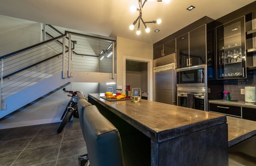 Elkhart Lake Villa | NFL Draft Ready Near Road America & Downtown Modern Retreat Hotel Quality