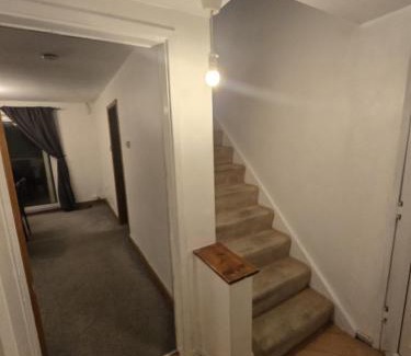 Stapleford Apartment | NG9 Red Rose