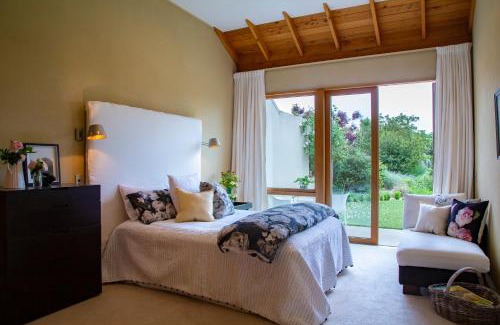 Gladstone Bed & Breakfast | Nga Pari Vineyard