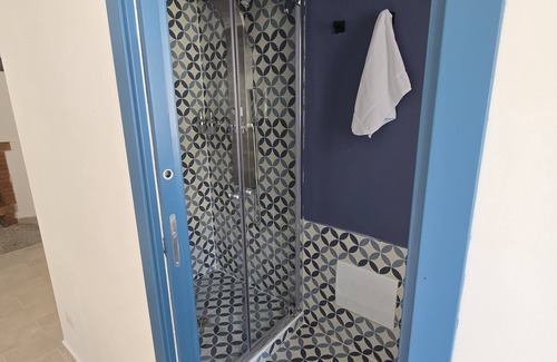 Castel Morrone Hotel | 'ngoppe A Castelluccia