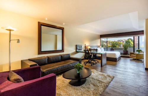 La Gran Via Hotel | NH Collection Bogota WTC Royal