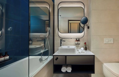 Gallus Hotel | NH Collection Frankfurt Spin Tower