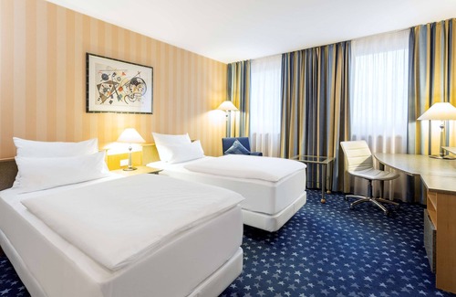 Kaisermuhlen Hotel | NH Danube City