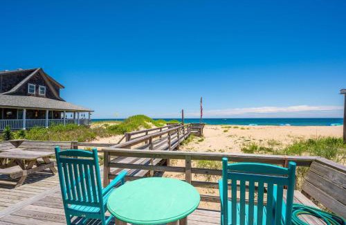 Nags Head House | NH340 Gillam Hall