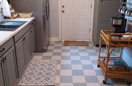 Warrington Cottage | nHalloween family getaway: hidden gem/jacuzzi tub/pet friendly/.Mins. from NAS