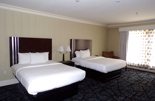 Lewiston Hotel | Niagara Crossing Hotel & Spa