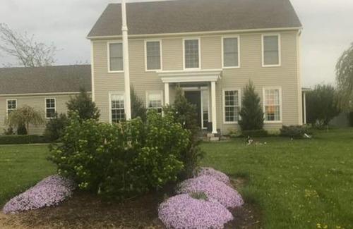Niagara-on-the-Lake House | Niagara on the lake vineyard vacation home Lic# 013-2022