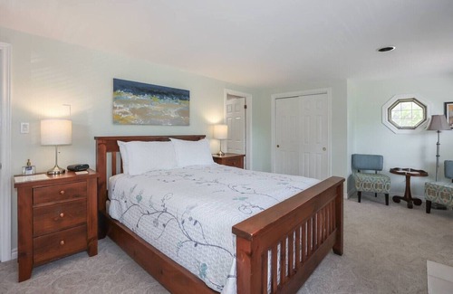 Historic Old Town House | Niagara-on-the-Lake Oscar Wilde Room!