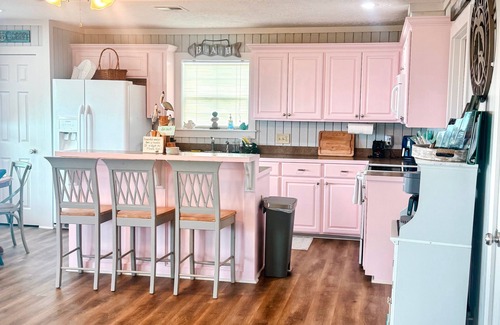Holly Beach House | Nice 2-bedroom house with AC in Holly Beach located in Cameron LA