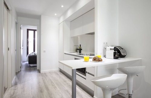 Hostafrancs Apartment | Nice 2 bedroom near Plaza España