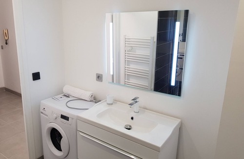 Bastide Giraud Apartment | Nice 2 Rooms Sea View/Pool/Parking
