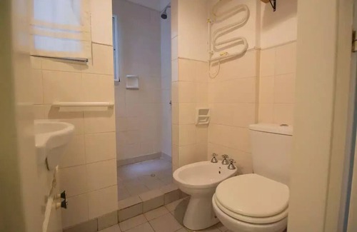 Acassuso Apartment | Nice 2Bd/1Bath Apartment under San Isidro