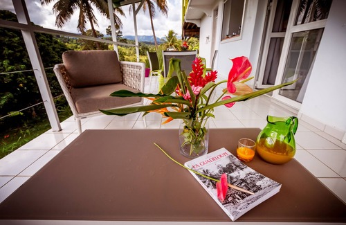 Petit-Bourg Apartment | Nice and authentic.