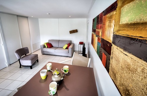 Petit-Bourg Apartment | Nice and authentic.