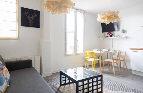 Les Lilas Apartment | Nice and bright apartment of 34 m² in Les lilas.