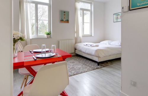 Saint-Maurice Pellevoisin Apartment | Nice and calm studio in Lille-Europe nearby the Old City - Welkeys