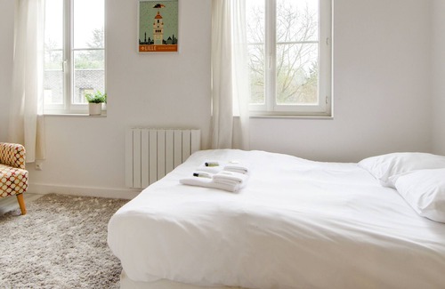 Saint-Maurice Pellevoisin Apartment | Nice and calm studio in Lille-Europe nearby the Old City - Welkeys