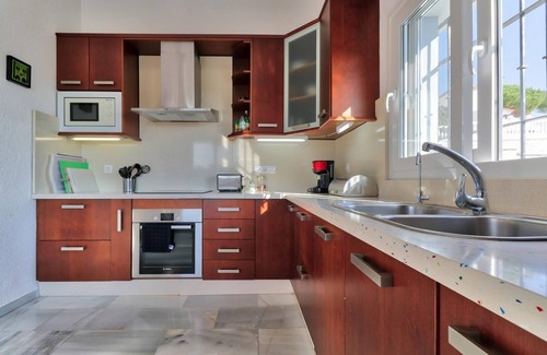 Mijas Villa | 'Nice and Spacius Villa near Fuengi' with Sea & Mountain View, Pool, NO under 40