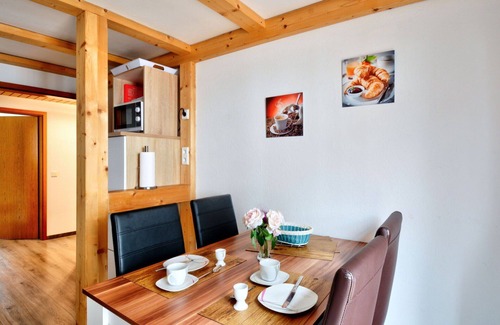 Schieder-Schwalenberg Apartment | Nice apartment for 4 people with WIFI, TV, balcony and pets allowed