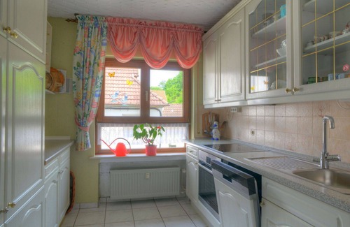 Schwalenberg Apartment | Nice apartment for 4 people with WIFI, TV, patio and pets allowed