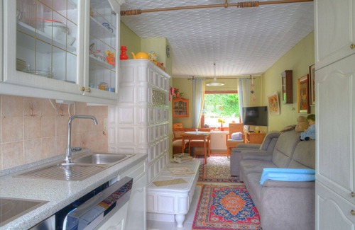 Schwalenberg Apartment | Nice apartment for 4 people with WIFI, TV, patio and pets allowed