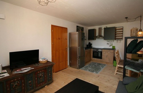Strass im Zillertal Apartment | Nice apartment for 4 guests with WIFI, TV and terrace