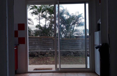 St Gilles-les-Bains Apartment | Nice apartment with garden, sea view, 200 m from the lagoon