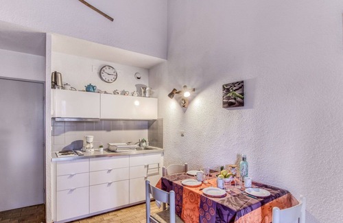 Les Lecques Apartment | Nice apartment for 4 people with WIFI, TV, terrace and pets allowed