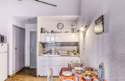 Les Lecques Apartment | Nice apartment for 4 people with WIFI, TV, terrace and pets allowed