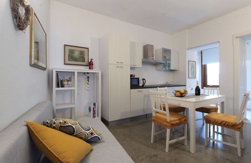 Valdobbiadene Apartment | Nice apartment for 2 people with A/C, WIFI, TV and balcony