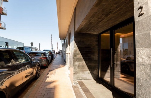 Blankenberge Apartment | Nice apartment for 6 guests with WIFI, TV and pets allowed