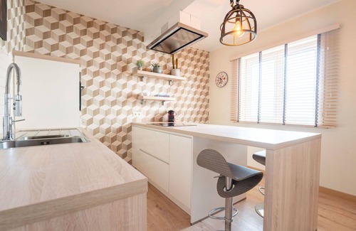Blankenberge Apartment | Nice apartment for 6 people with WIFI, TV, terrace and pets allowed