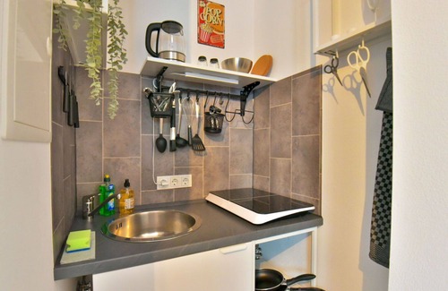 Oberhof Apartment | Nice apartment for 2 people with WIFI, TV, balcony, pets allowed and parking
