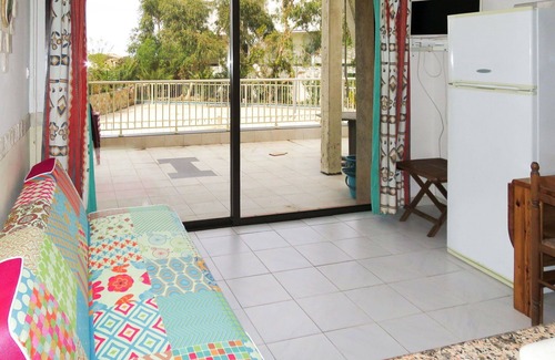 L'Ile-Rousse Apartment | Nice apartment for 4 people with pool, WIFI, TV, terrace and pets allowed