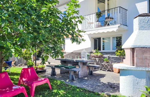 Gordola Apartment | Nice apartment for 2 people with WIFI, A/C, TV, patio, pets allowed and panoramic view