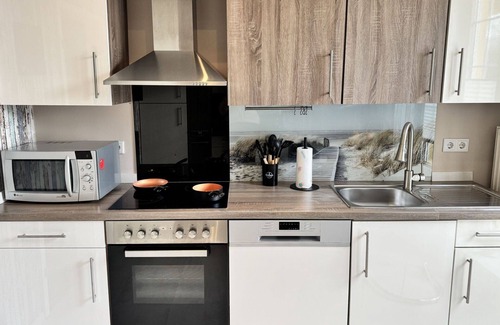 Steinheim Apartment | Nice apartment for 2 guests with WIFI, hot tub, TV, patio and pets allowed