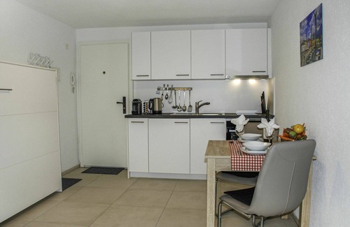 Orselina Apartment | Nice apartment for 2 guests with WIFI, TV and patio