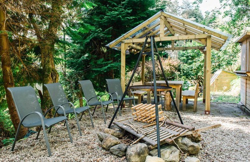 Drumnadrochit Apartment | Nice apartment for 2 guests with WIFI and patio