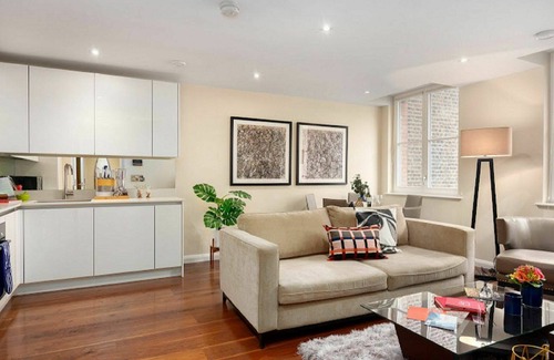 The City of London Apartment | Nice apartment for 2 guests with WIFI and TV