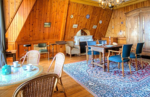 Saint-Igneuc Apartment | Nice apartment for 2 guests with WIFI, TV and pets allowed