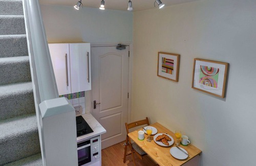 Cawsand Apartment | Nice apartment for 2 people with WIFI and terrace