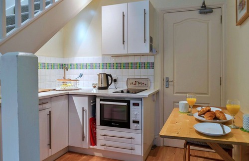 Cawsand Apartment | Nice apartment for 2 people with WIFI and terrace