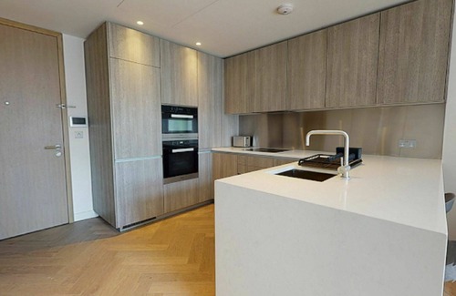Spitalfields Apartment | Nice apartment for 2 people with pool, WIFI and TV