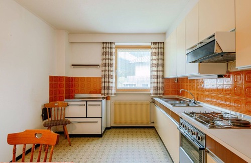 Solda Apartment | Nice apartment for 3 people with WIFI, terrace, pets allowed, panoramic view and parking